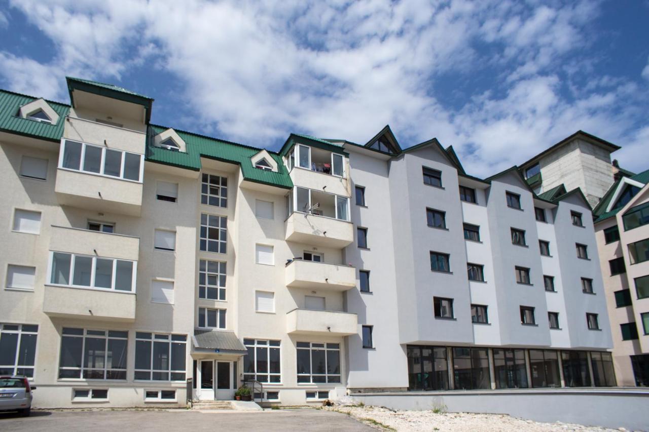 Lux Deluxe Apartment Zabljak  Luaran gambar